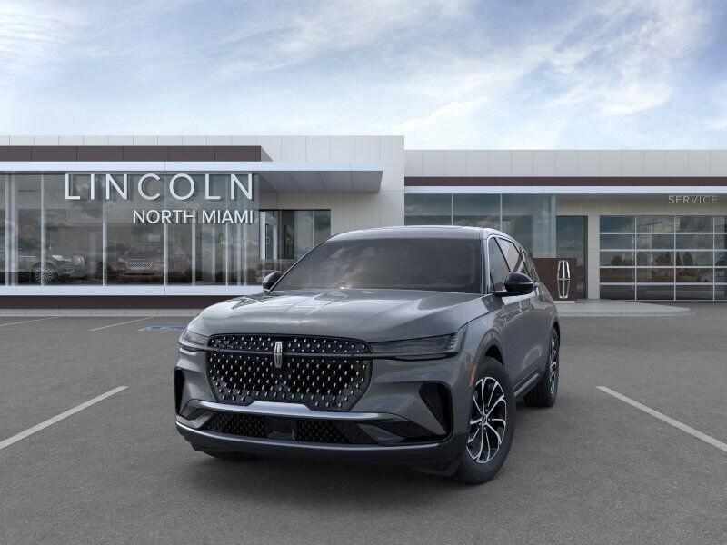 new 2025 Lincoln Nautilus car, priced at $53,223