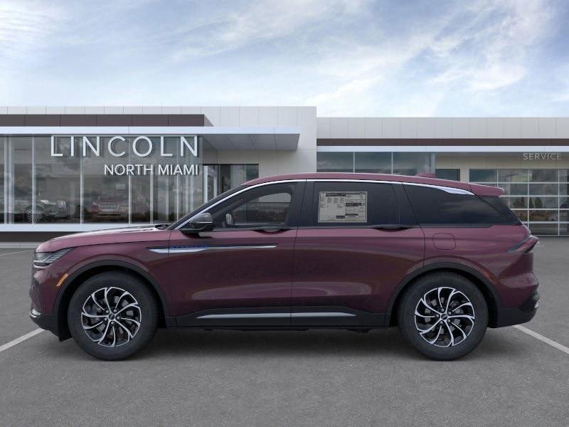 new 2025 Lincoln Nautilus car, priced at $55,954