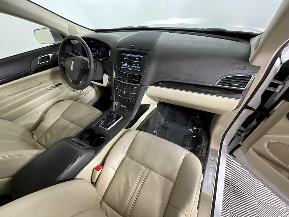 used 2015 Lincoln MKT car, priced at $10,891