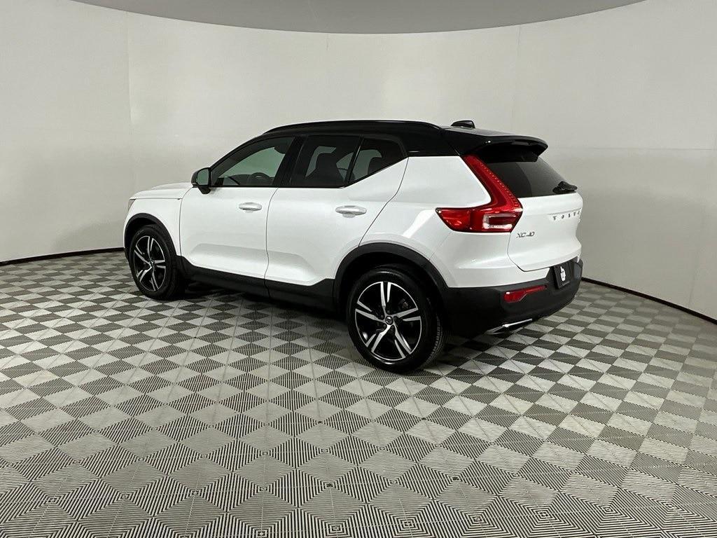 used 2019 Volvo XC40 car, priced at $22,448