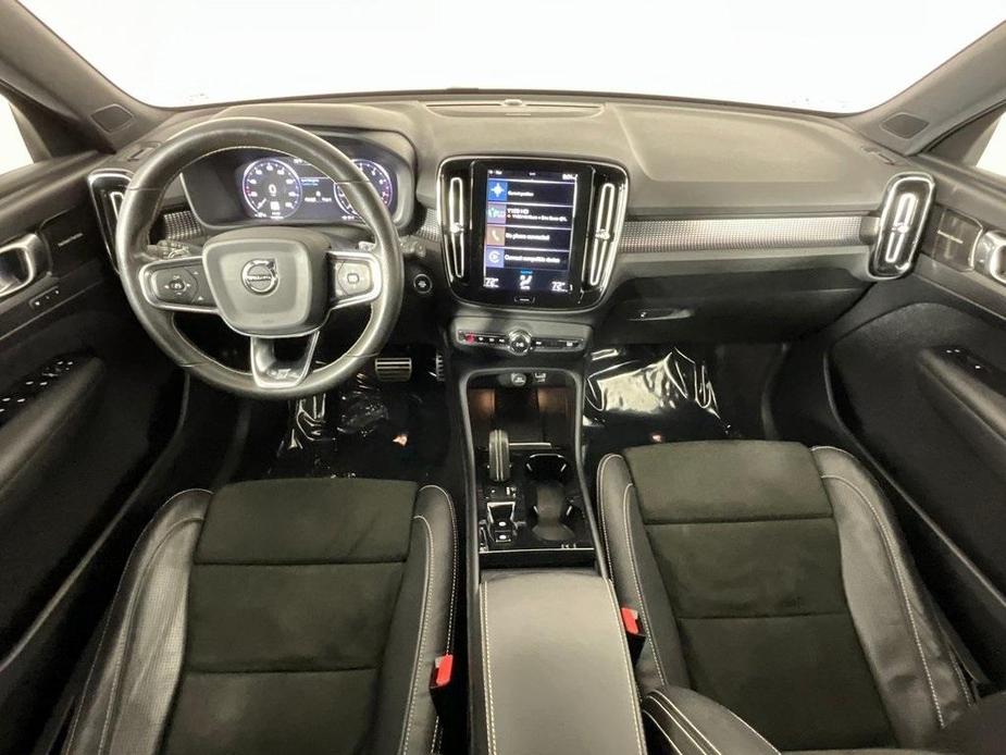 used 2019 Volvo XC40 car, priced at $22,448