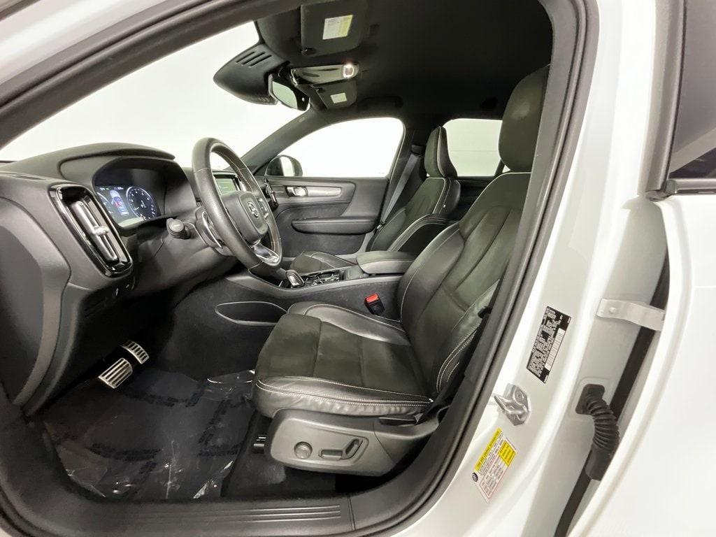 used 2019 Volvo XC40 car, priced at $22,448