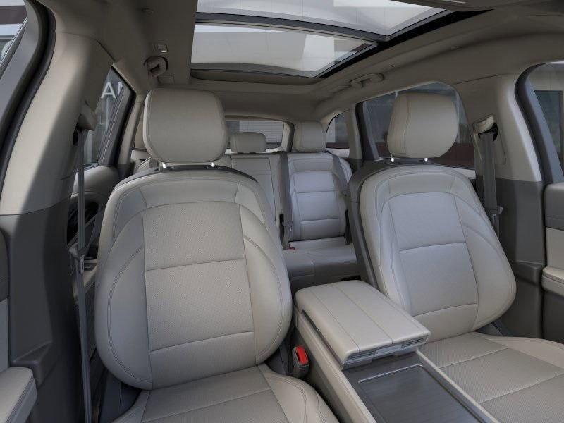 new 2025 Lincoln Nautilus car, priced at $54,903