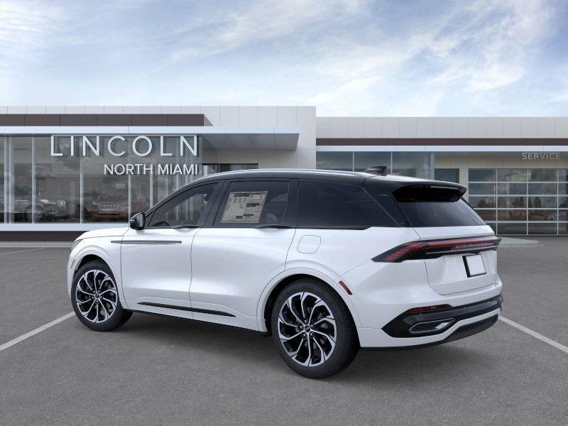 new 2025 Lincoln Nautilus car, priced at $64,824