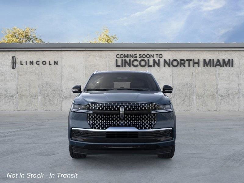 new 2025 Lincoln Navigator car, priced at $102,940