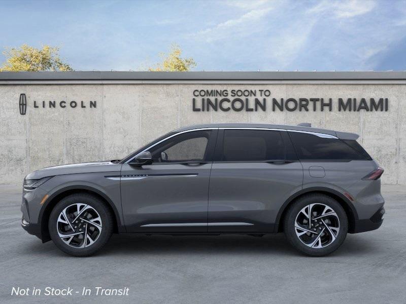 new 2025 Lincoln Nautilus car, priced at $52,346