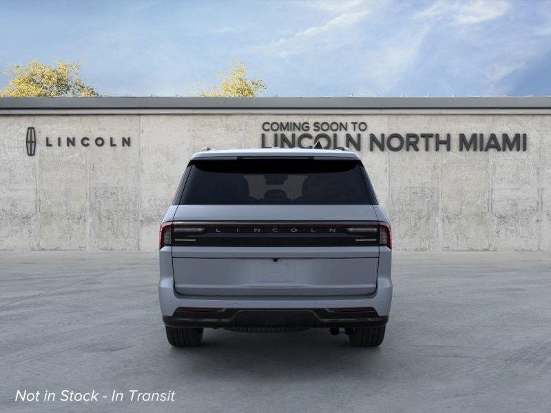 new 2025 Lincoln Navigator car, priced at $105,985