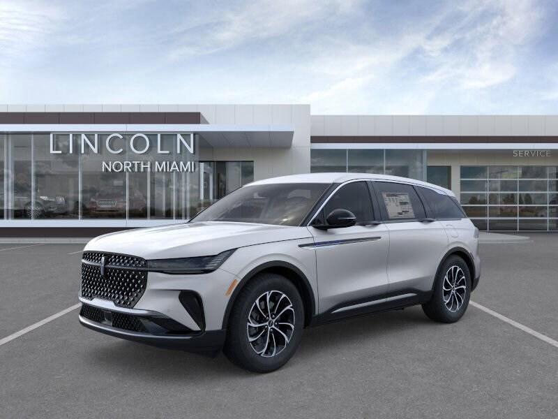 new 2025 Lincoln Nautilus car, priced at $55,234