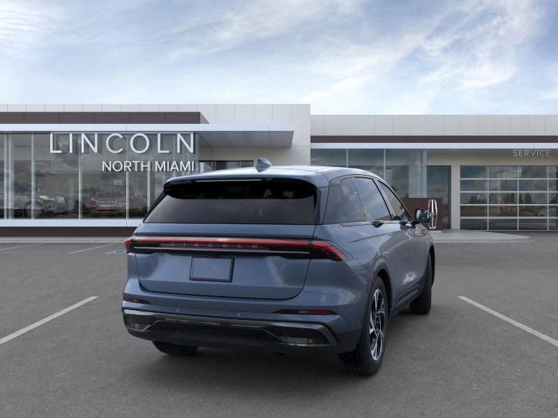 new 2025 Lincoln Nautilus car, priced at $53,404
