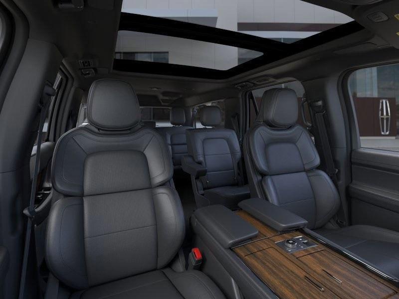 new 2024 Lincoln Navigator L car, priced at $102,485