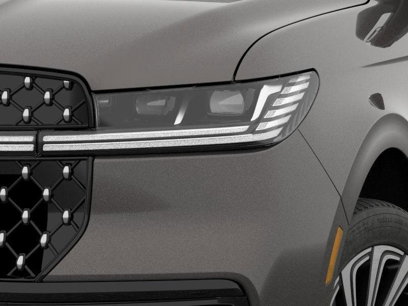 new 2025 Lincoln Navigator car, priced at $120,735