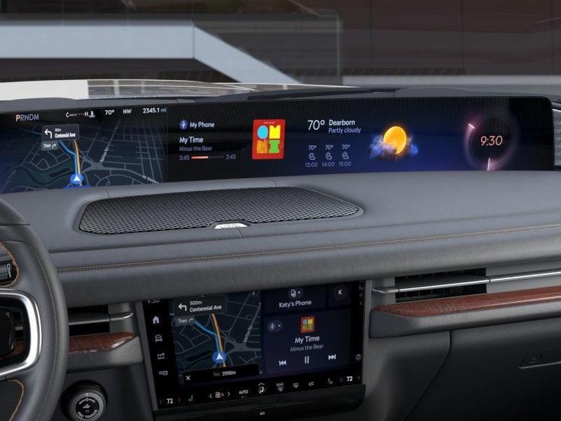 new 2025 Lincoln Navigator car, priced at $120,735