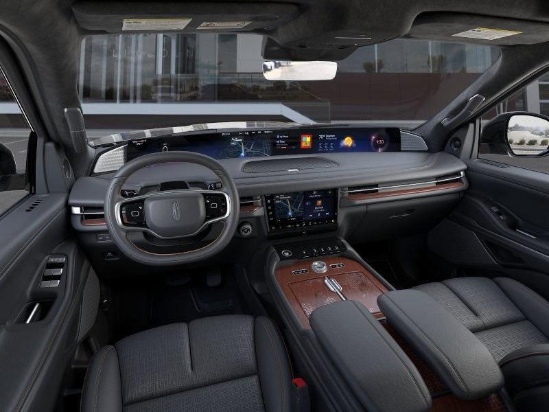 new 2025 Lincoln Navigator car, priced at $120,735