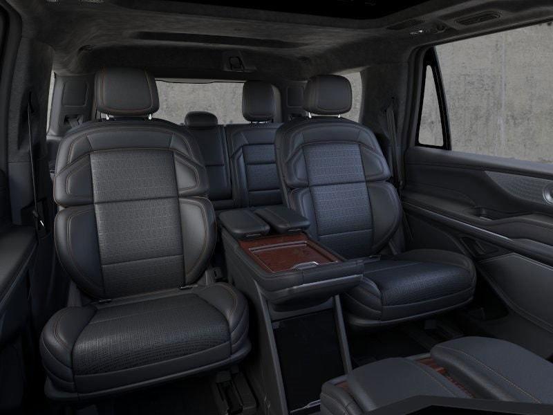 new 2025 Lincoln Navigator car, priced at $120,735