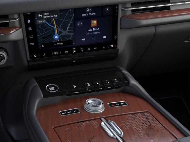 new 2025 Lincoln Navigator car, priced at $120,735