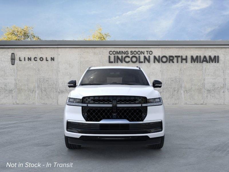 new 2025 Lincoln Navigator L car