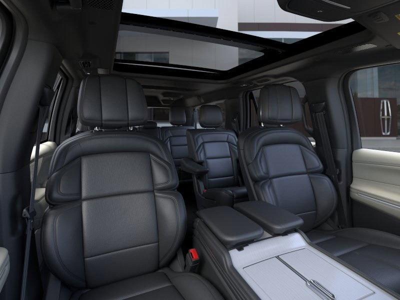 new 2025 Lincoln Navigator L car, priced at $108,730