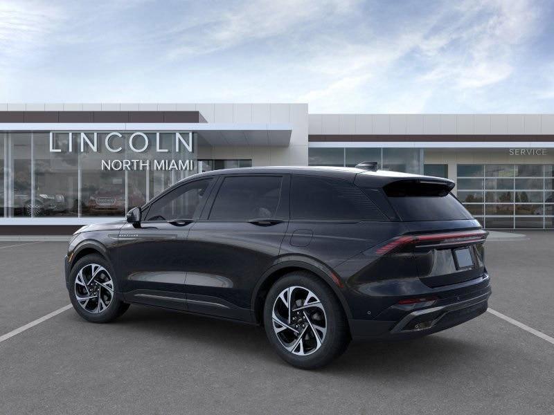 new 2024 Lincoln Nautilus car