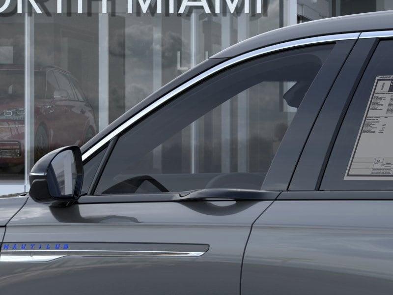 new 2025 Lincoln Nautilus car, priced at $56,914