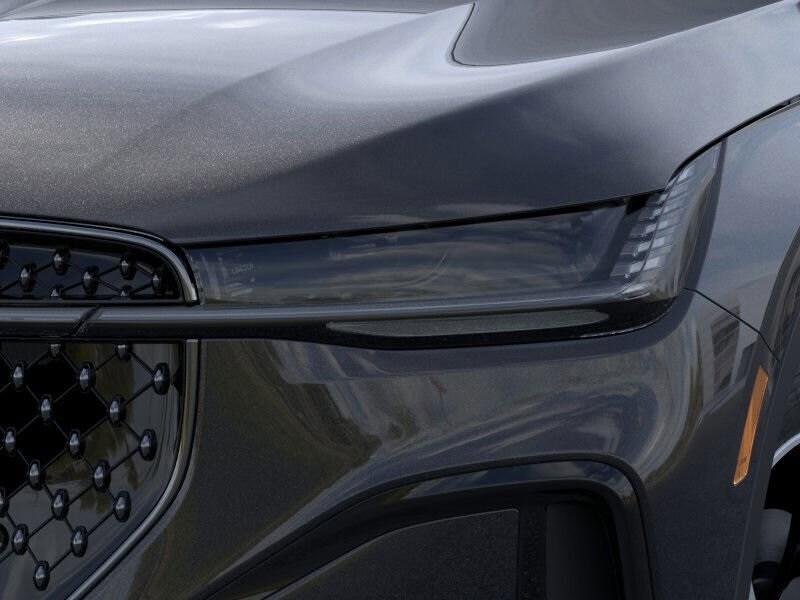 new 2025 Lincoln Nautilus car, priced at $52,776