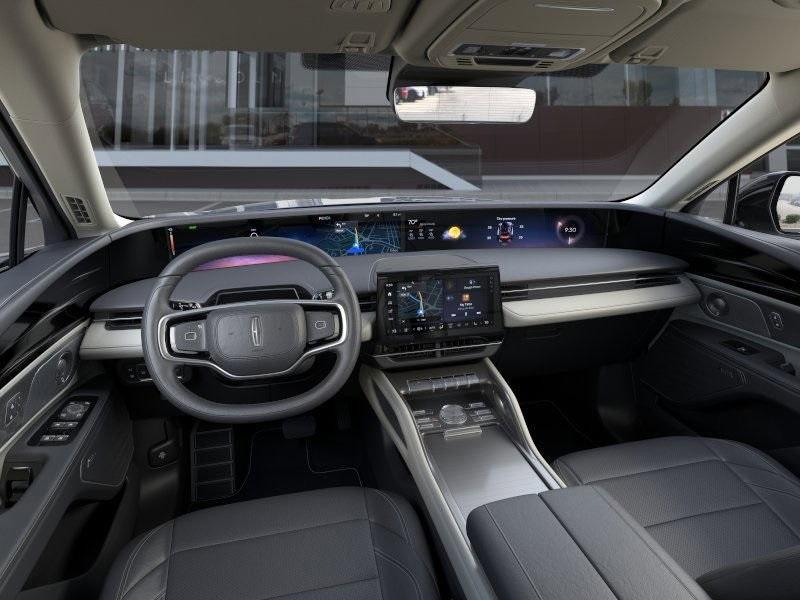 new 2025 Lincoln Nautilus car, priced at $55,875