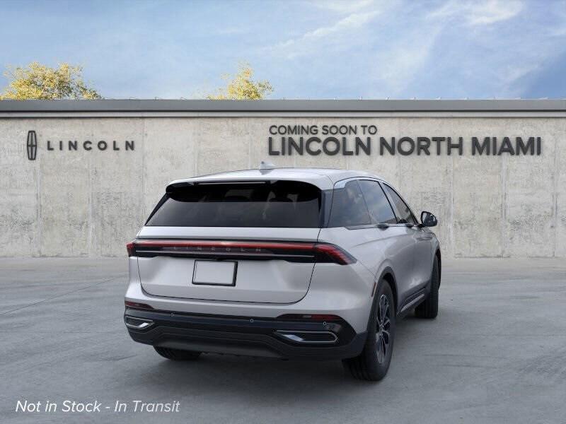 new 2025 Lincoln Nautilus car, priced at $52,976