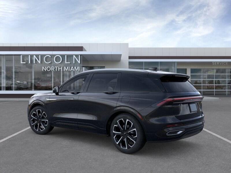new 2025 Lincoln Nautilus car, priced at $62,557