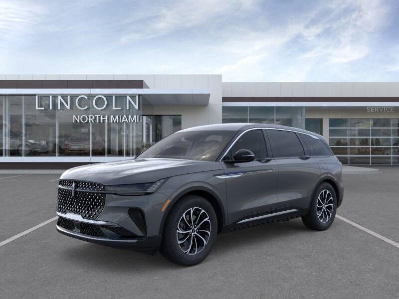 new 2025 Lincoln Nautilus car, priced at $53,606