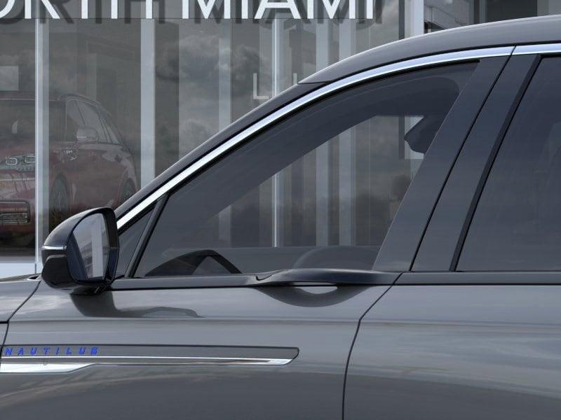 new 2025 Lincoln Nautilus car, priced at $53,606