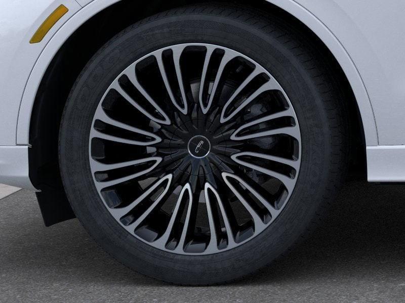 new 2025 Lincoln Aviator car, priced at $79,333
