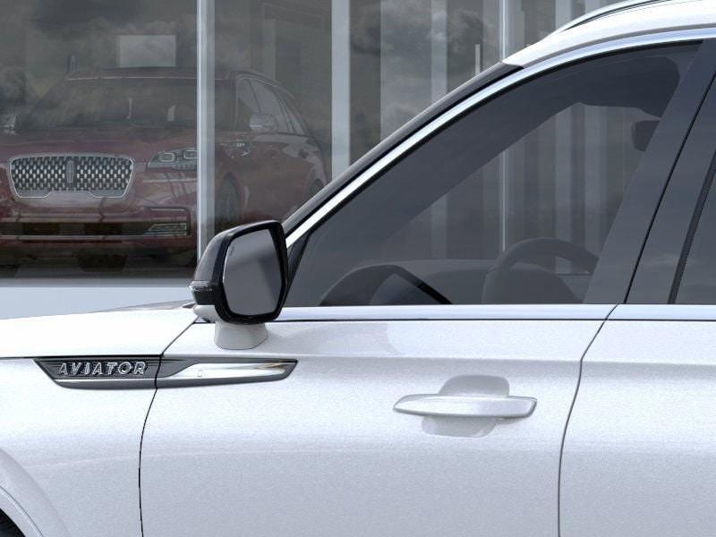 new 2025 Lincoln Aviator car, priced at $81,333