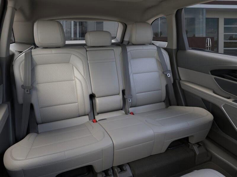new 2025 Lincoln Nautilus car, priced at $53,223