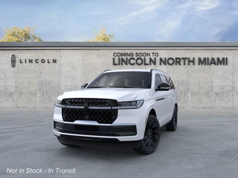 new 2025 Lincoln Navigator car
