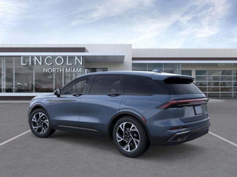 new 2025 Lincoln Nautilus car, priced at $53,510