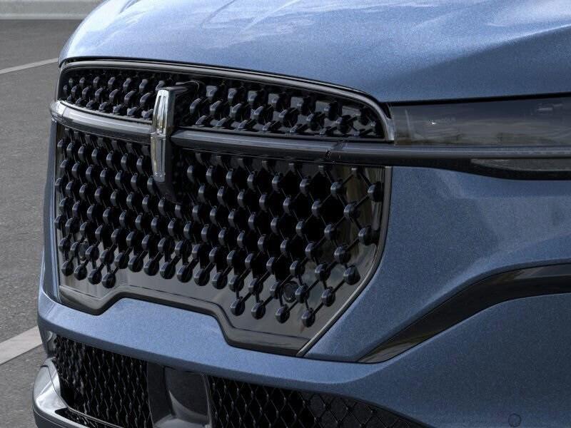 new 2025 Lincoln Nautilus car, priced at $53,510