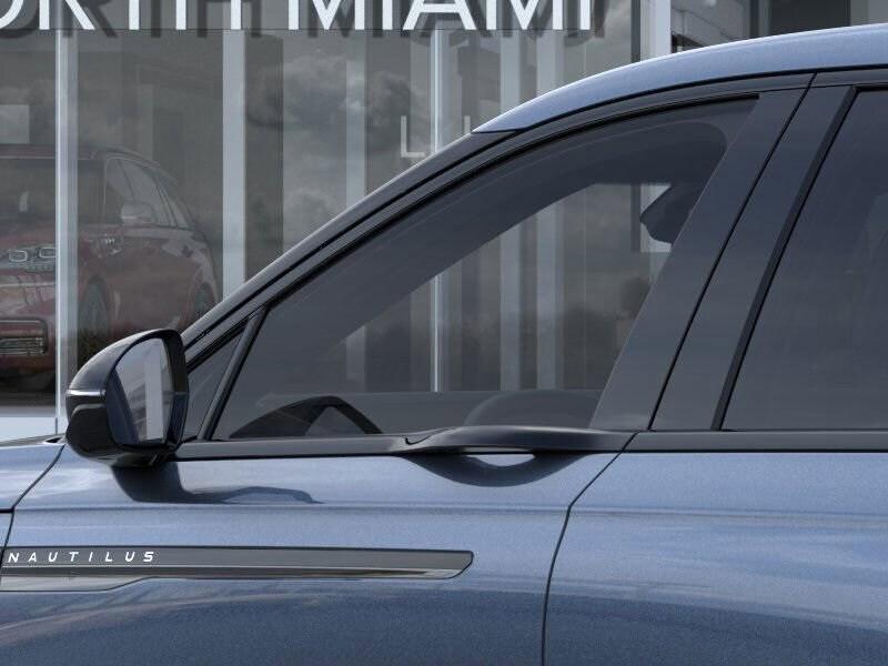 new 2025 Lincoln Nautilus car, priced at $53,510