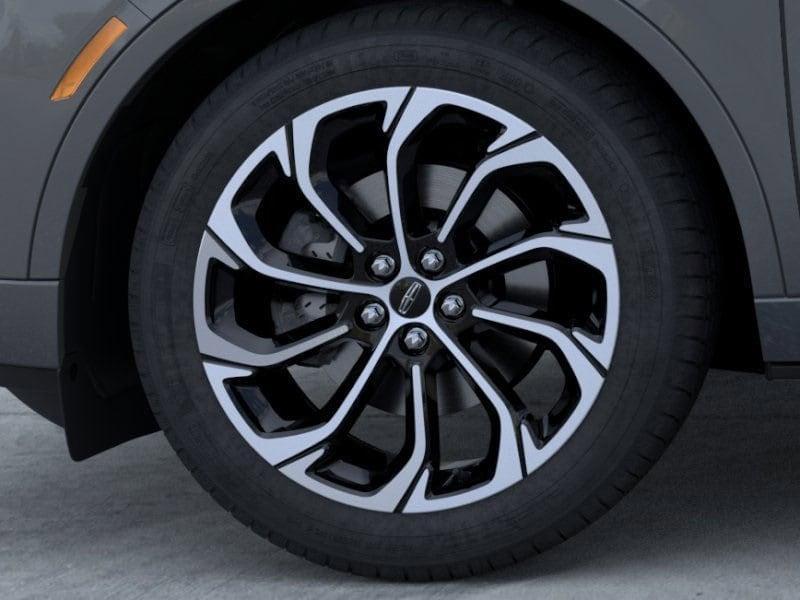 new 2025 Lincoln Nautilus car, priced at $61,429