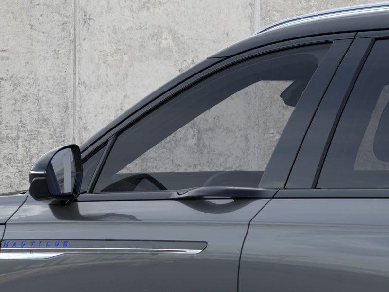 new 2025 Lincoln Nautilus car, priced at $61,429