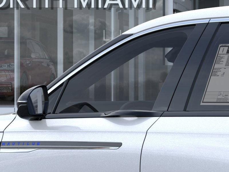 new 2025 Lincoln Nautilus car, priced at $55,954