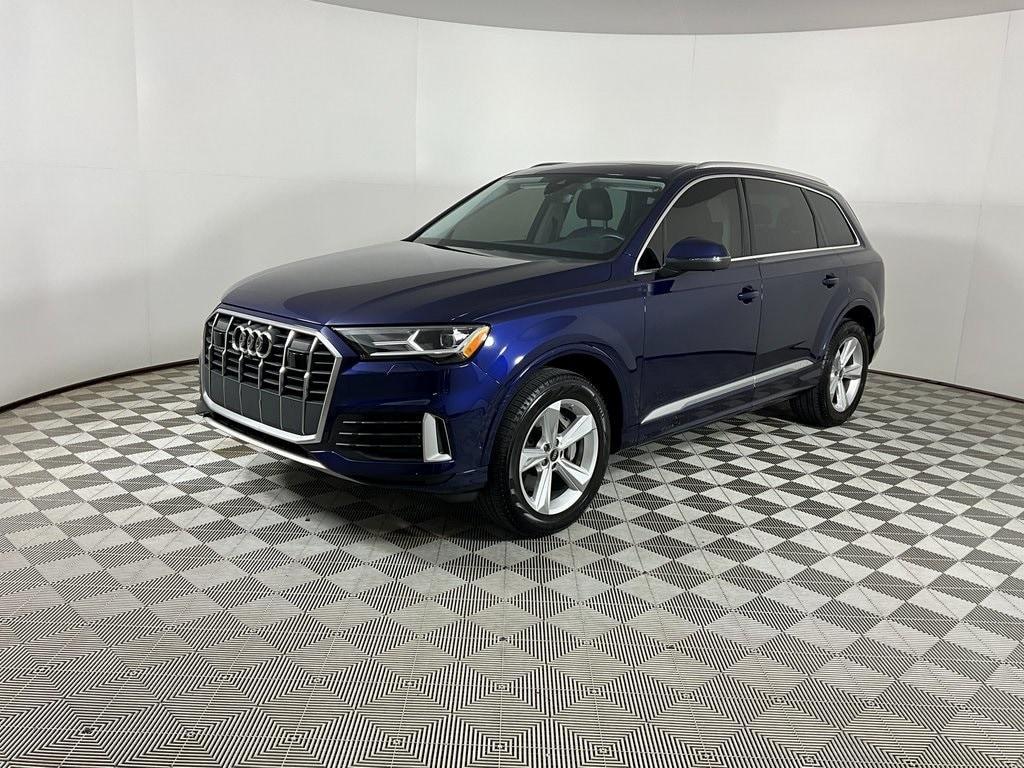 used 2023 Audi Q7 car, priced at $43,672