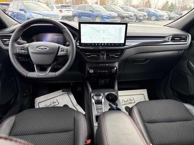 used 2025 Ford Escape car, priced at $29,978