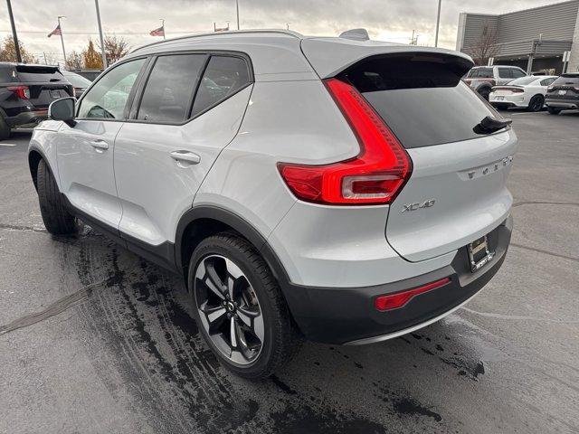 used 2020 Volvo XC40 car, priced at $22,000