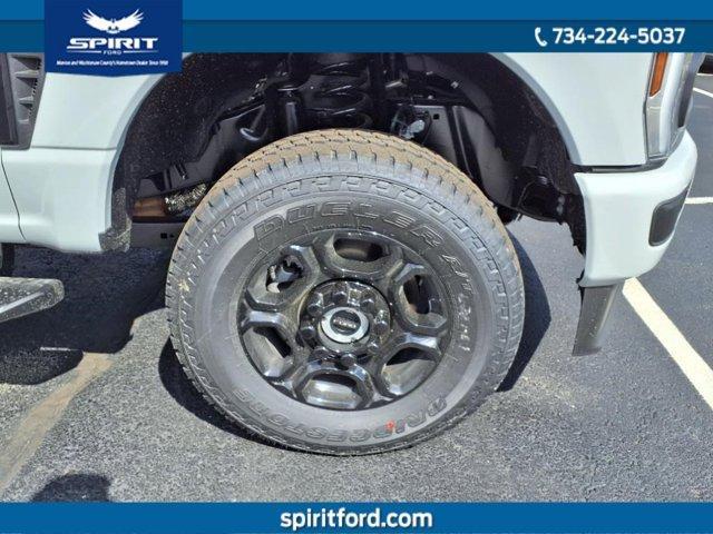 new 2025 Ford F-250 car, priced at $59,364