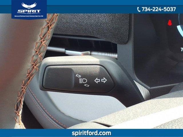 new 2025 Ford Explorer car, priced at $44,136