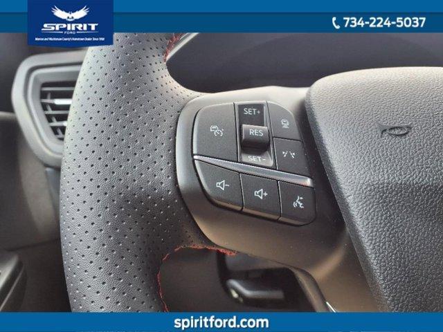 new 2025 Ford Escape car, priced at $29,400