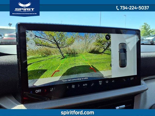 new 2025 Ford Explorer car, priced at $45,050