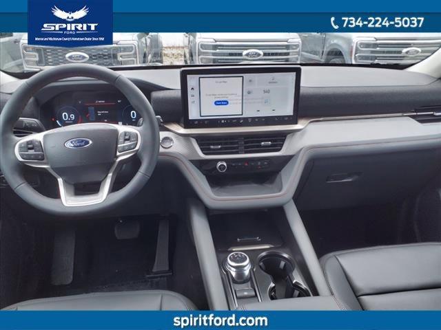 new 2025 Ford Explorer car