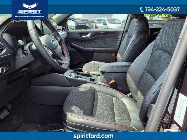 new 2025 Ford Escape car, priced at $30,292