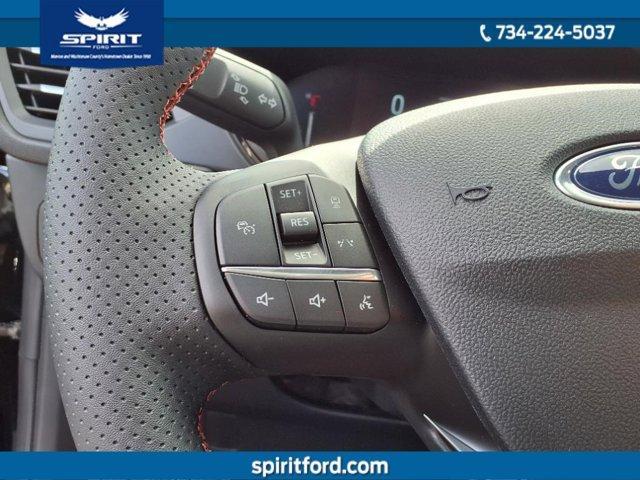 new 2025 Ford Escape car, priced at $30,292