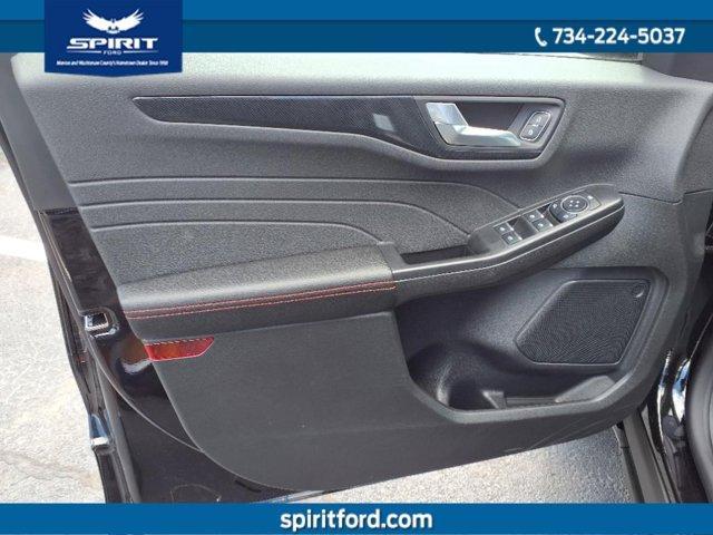 new 2025 Ford Escape car, priced at $30,292